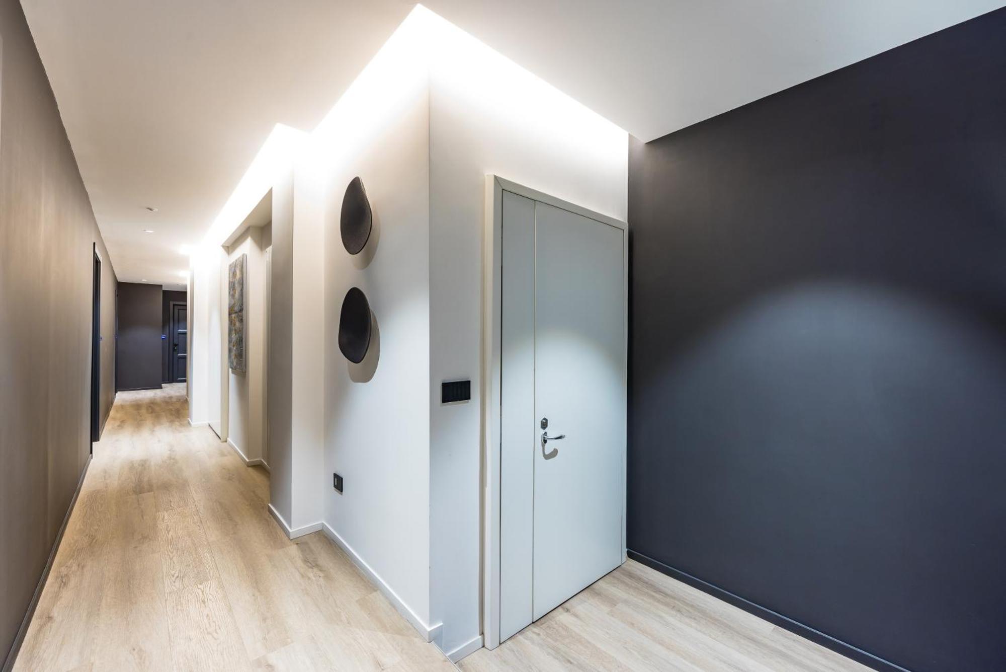 Mh Suites Plebiscito نابولي المظهر الخارجي الصورة
