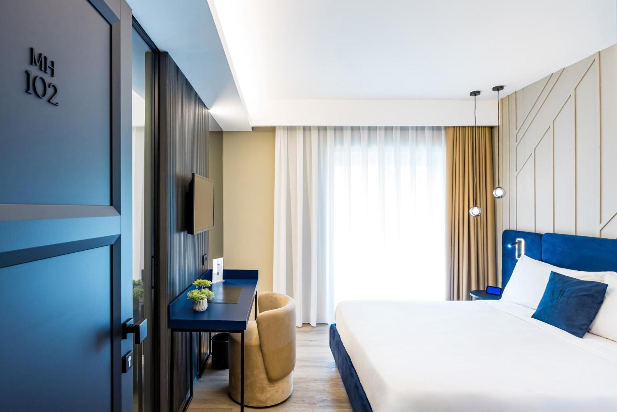 Mh Suites Plebiscito نابولي المظهر الخارجي الصورة